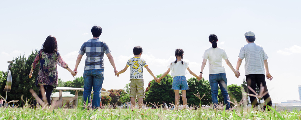 ライフスタイルは大きく変化、各世代の家計は自己責任へ